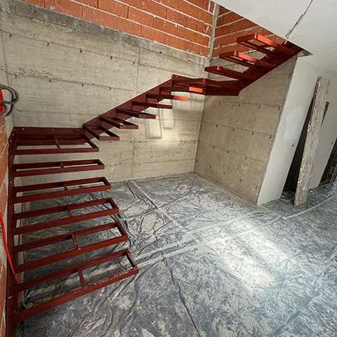 Klasične lebdeće stepenice kutne